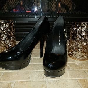 Chinese Laundry brand, black patent leather pumps
